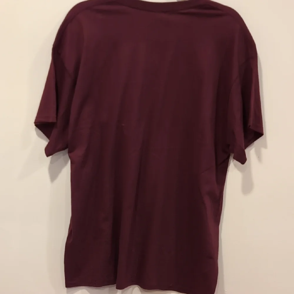 Red Short Sleeve Tee Shirt - Picture 7 of 7